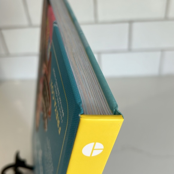 🌻4/$20 Simply Vegan Baking Hardcover Recipe Book Freya Cox From British Baking - Picture 10 of 16